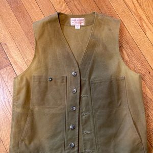 Filson Oil Finish Tin Cloth Vest